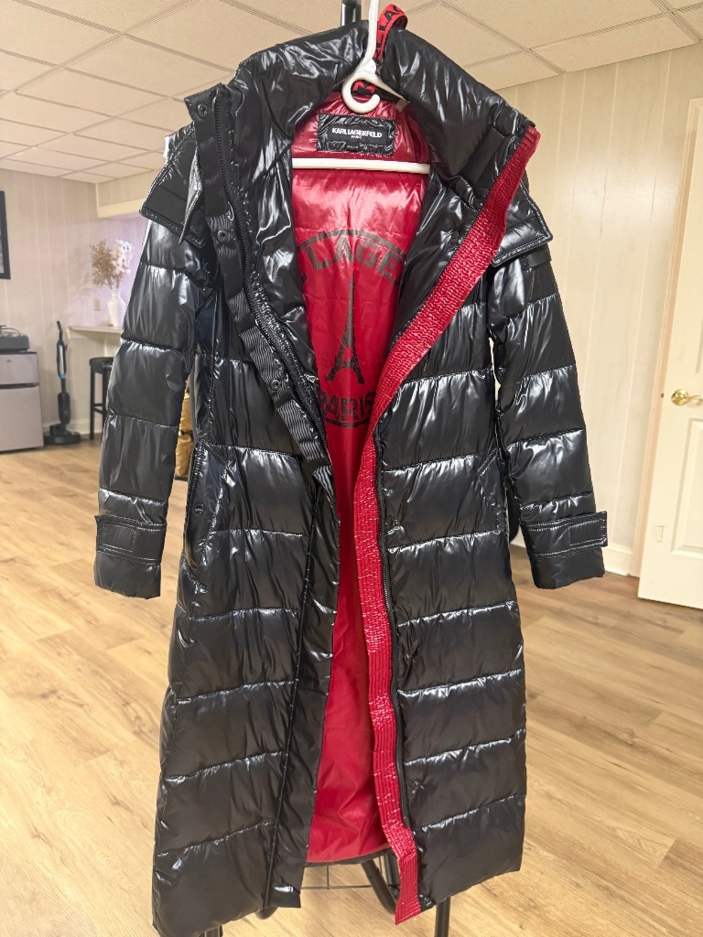 🖤  Karl Lagerfeld Paris Long Shiny Puffer Coat – Black | Never Worn